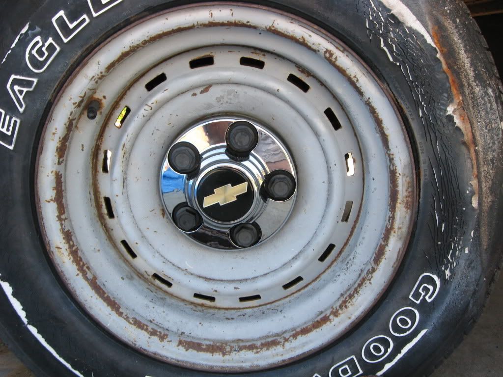 4 5 lug Center Caps, lug nuts and lug covers The 1947 Present